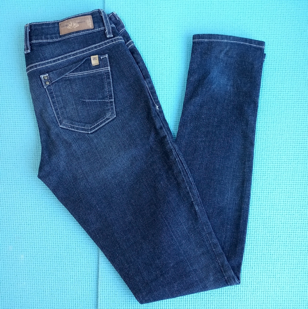 Divine Rights of Denim Low Rise Skinny Jeans - 27